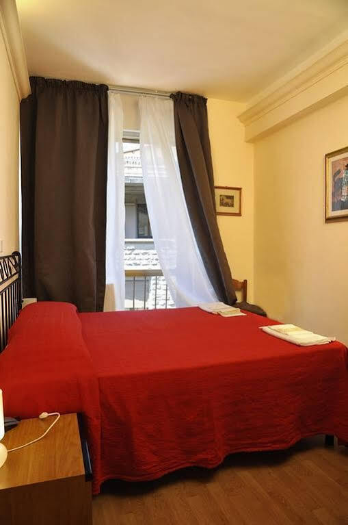 Hotel Por Santa Maria Φλωρεντία Εξωτερικό φωτογραφία